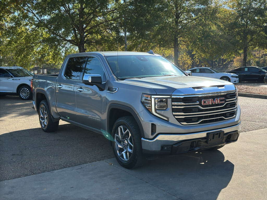 2024 GMC Sierra 1500 SLT Crew Cab 4WD