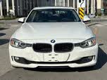 BMW 3 Series 328i Sedan RWD