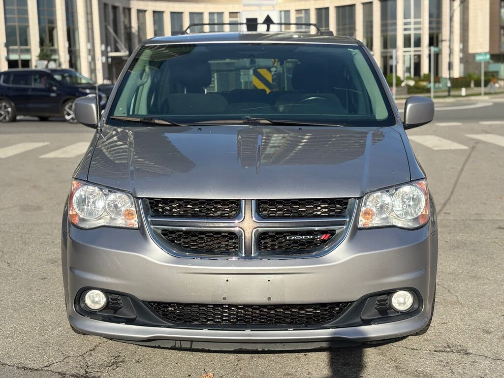 2017 Dodge Grand Caravan Crew FWD