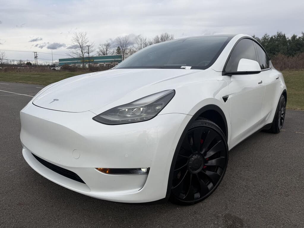2022 Tesla Model Y Performance AWD