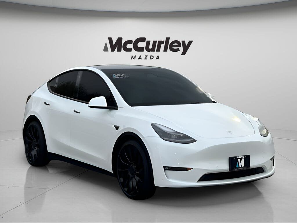 2022 Tesla Model Y Performance AWD