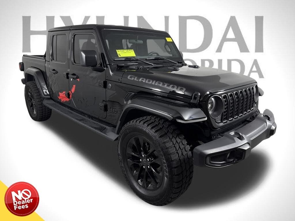 2024 Jeep Gladiator NightHawk Crew Cab 4WD