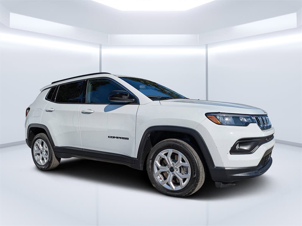 2025 Jeep Compass Latitude 4WD