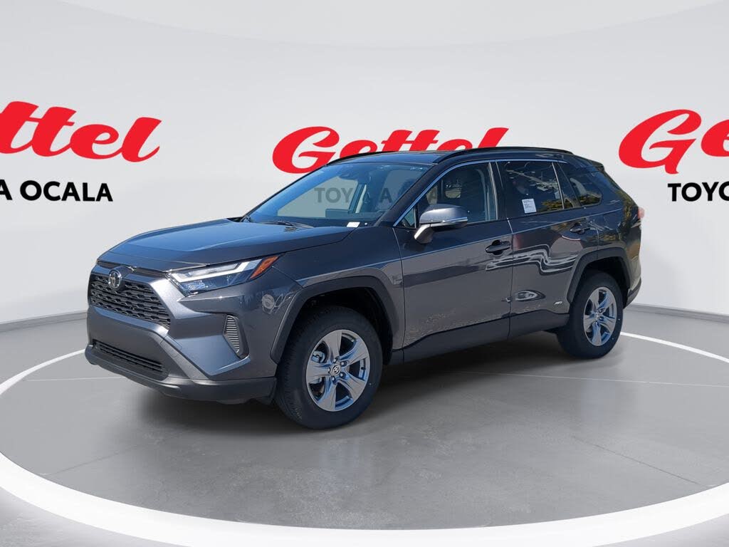 2025 Toyota RAV4 Hybrid XLE AWD