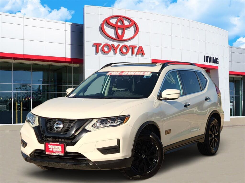 2017 Nissan Rogue SV FWD