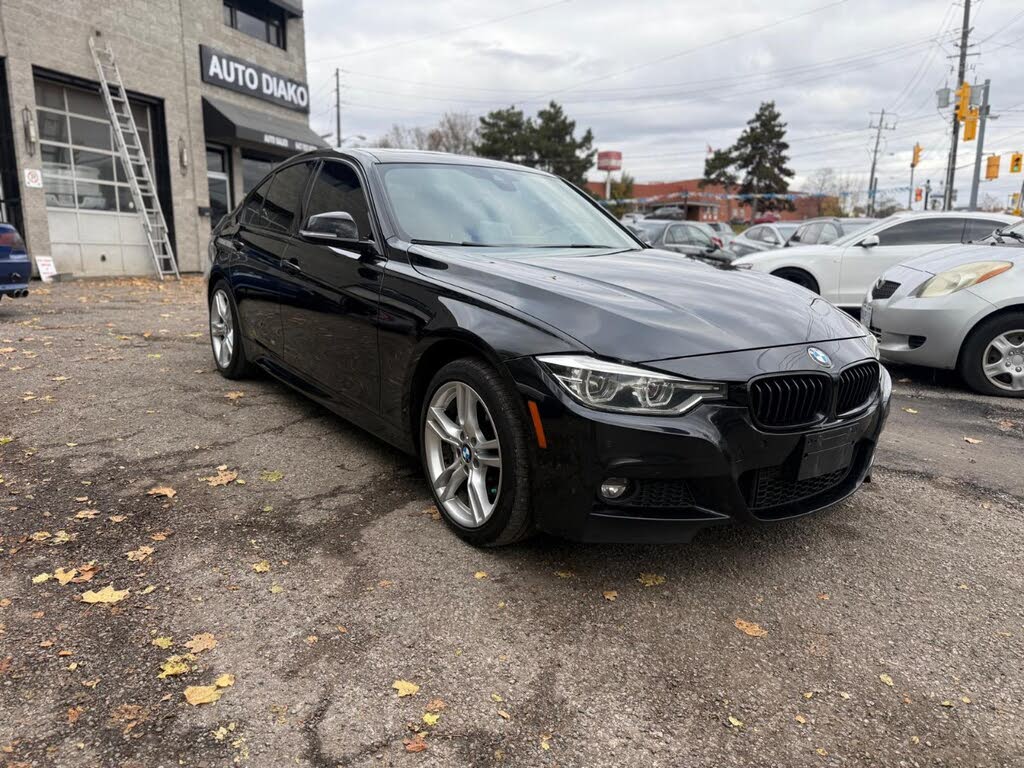 BMW 3 Series 330i xDrive Sedan AWD 2018