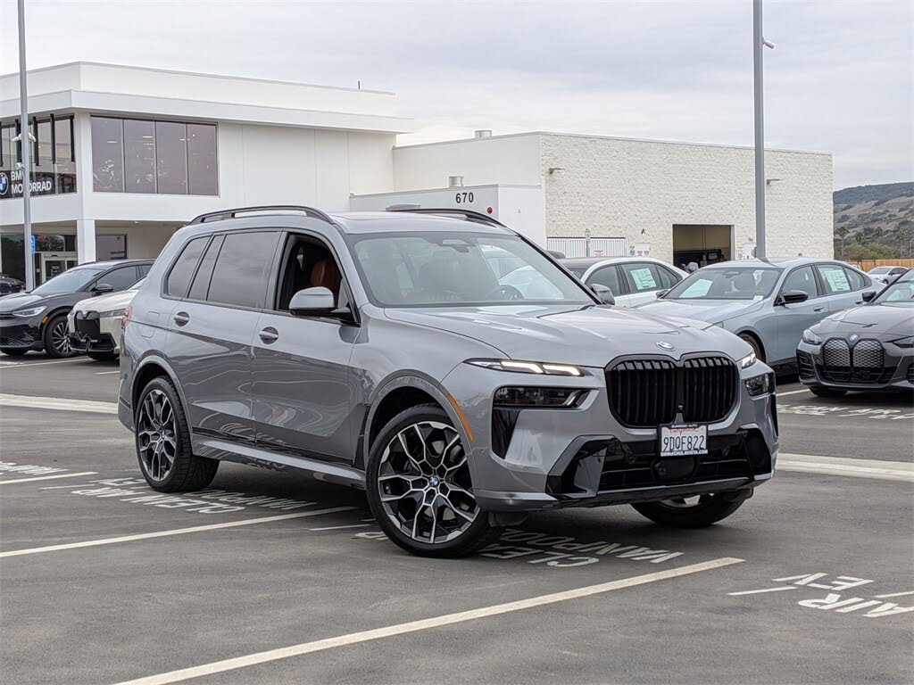 2023 BMW X7 xDrive40i AWD