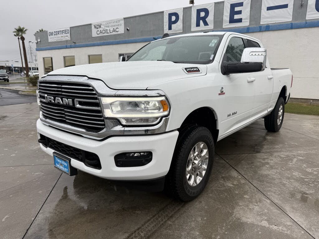 2024 RAM 2500 Laramie Crew Cab 4WD