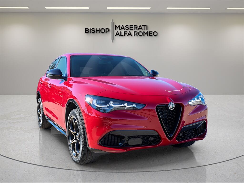 2025 Alfa Romeo Stelvio Intensa AWD