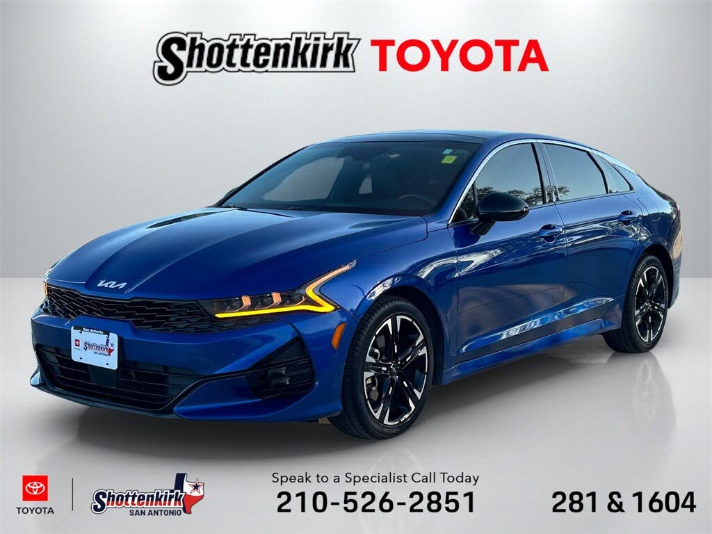 2022 Kia K5 GT-Line FWD