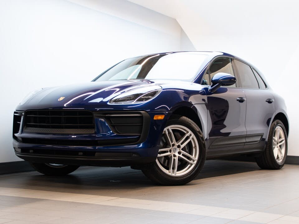 2022 Porsche Macan AWD