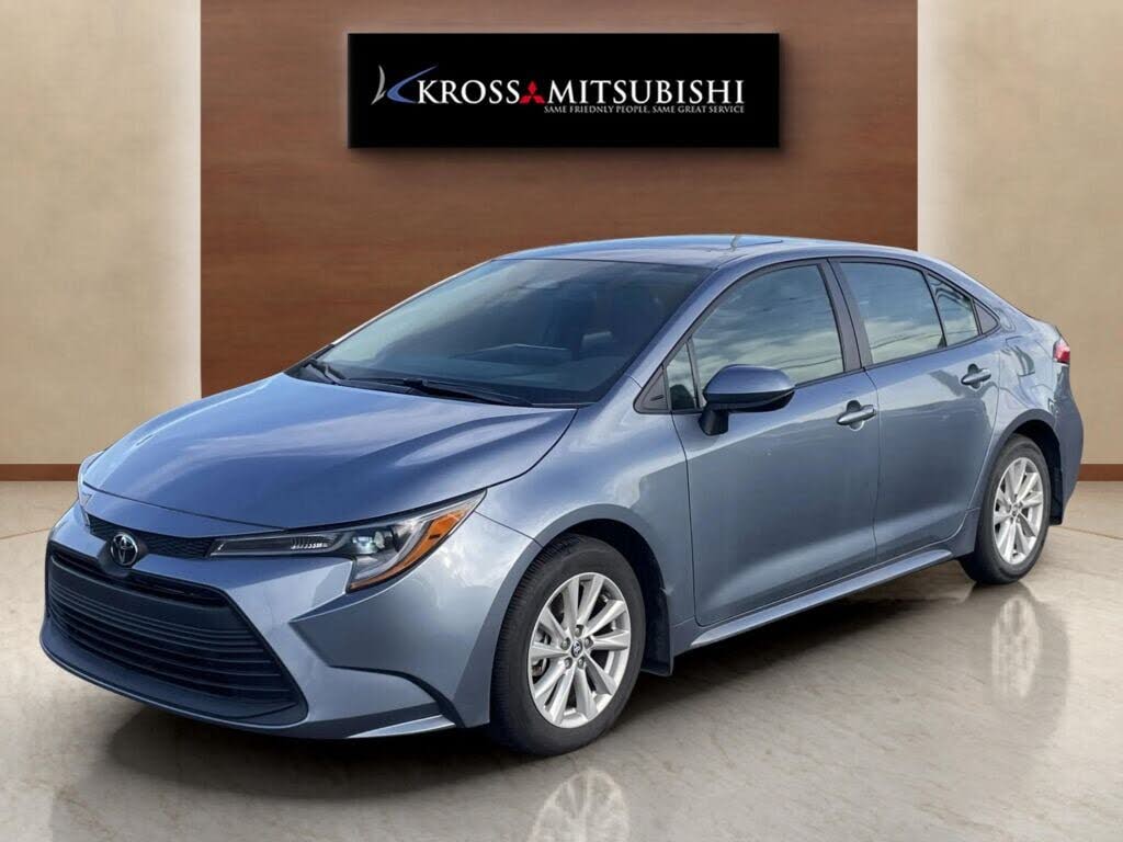 2024 Toyota Corolla LE FWD