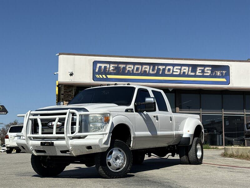 2015 Ford F-350 Super Duty Platinum Crew Cab LB DRW 4WD