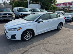 Ford Fusion SE FWD