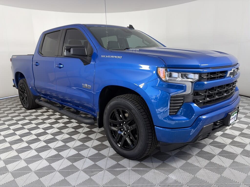 2023 Chevrolet Silverado 1500 RST Crew Cab 4WD