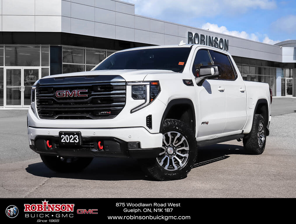 GMC Sierra 1500 AT4 Crew Cab 4WD 2023