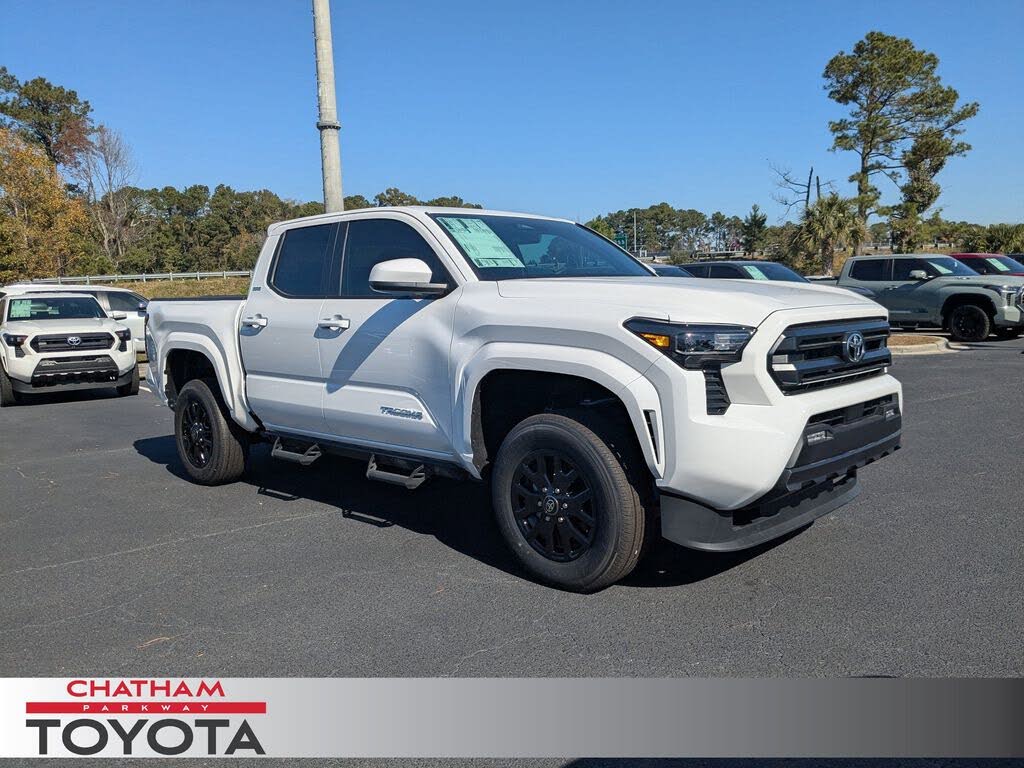 2025 Toyota Tacoma SR5 Double Cab 4WD