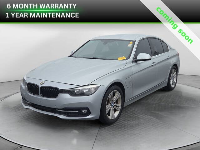 2017 BMW 3 Series 330e iPerformance Sedan RWD
