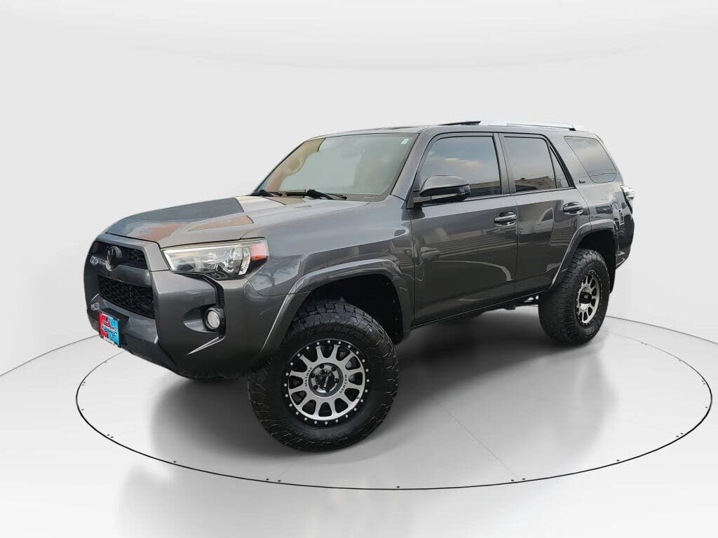 2018 Toyota 4Runner SR5 4WD