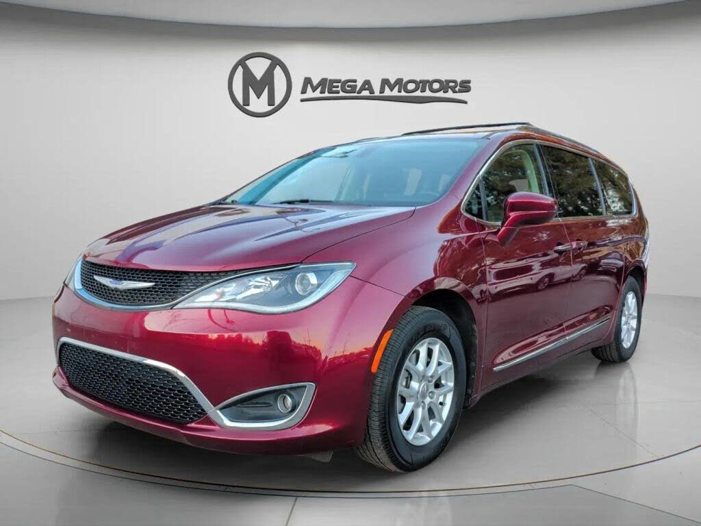 2020 Chrysler Pacifica Touring L FWD