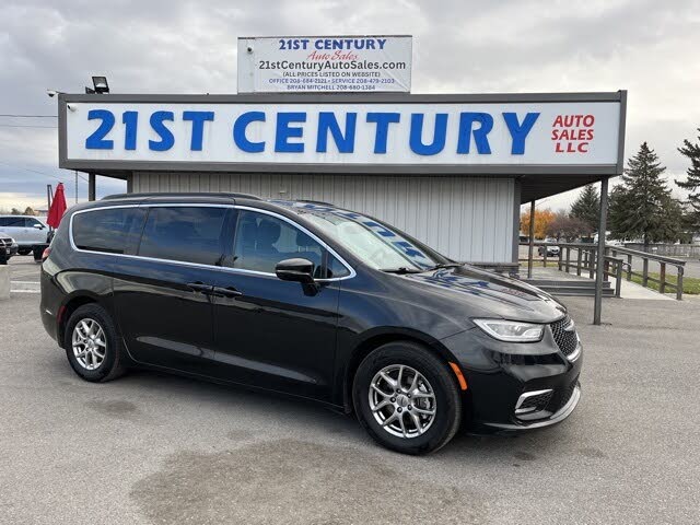 2022 Chrysler Pacifica Touring FWD