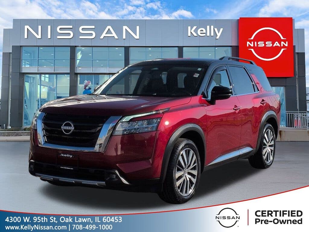 2022 Nissan Pathfinder Platinum FWD