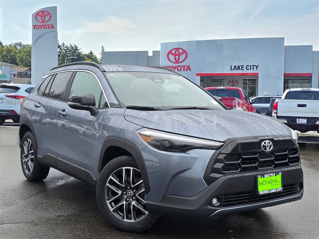 2026 Toyota Corolla Cross XLE AWD