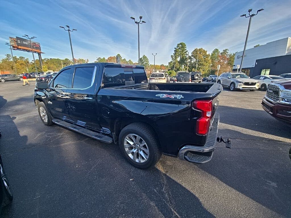 2019 Chevrolet Silverado 1500 LTZ Crew Cab 4WD