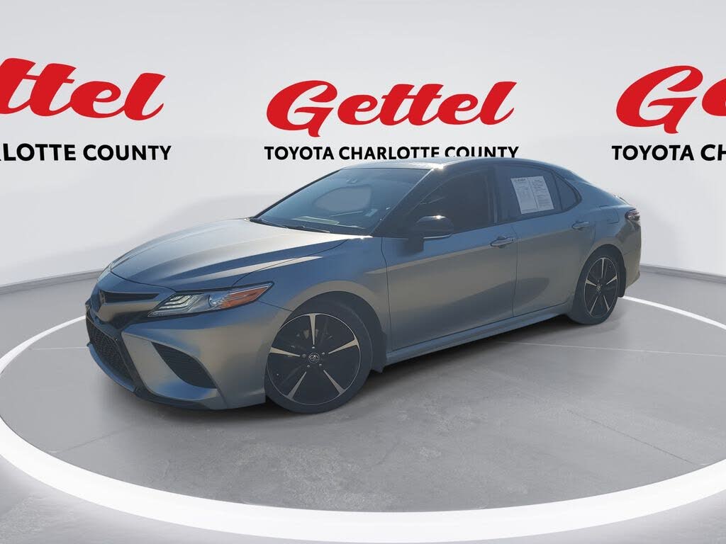 2020 Toyota Camry XSE FWD
