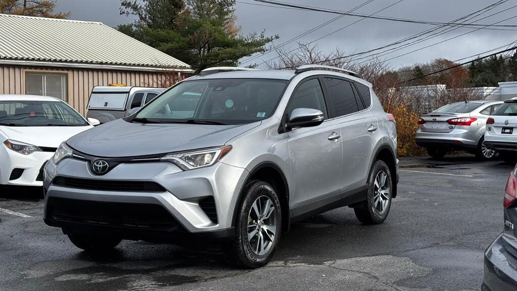 2018 Toyota RAV4 LE