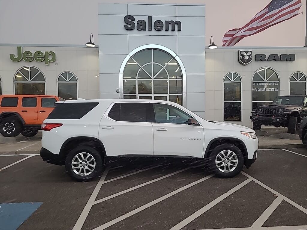 2020 Chevrolet Traverse LS AWD