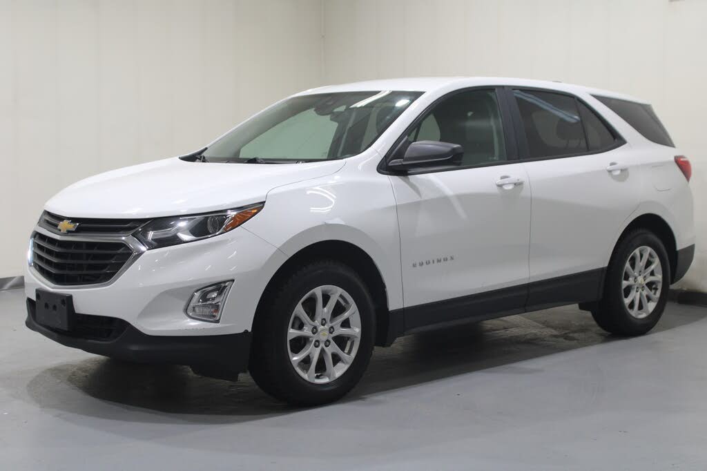 2021 Chevrolet Equinox LS AWD with 1FL