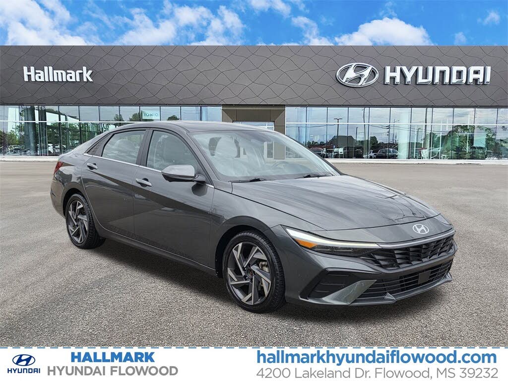 2024 Hyundai Elantra Limited FWD