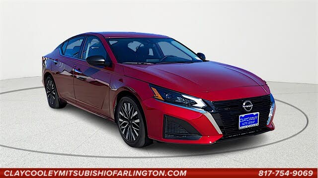 2024 Nissan Altima 2.5 SV FWD