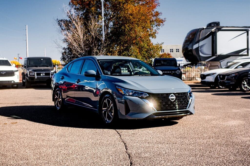 2024 Nissan Sentra SV FWD