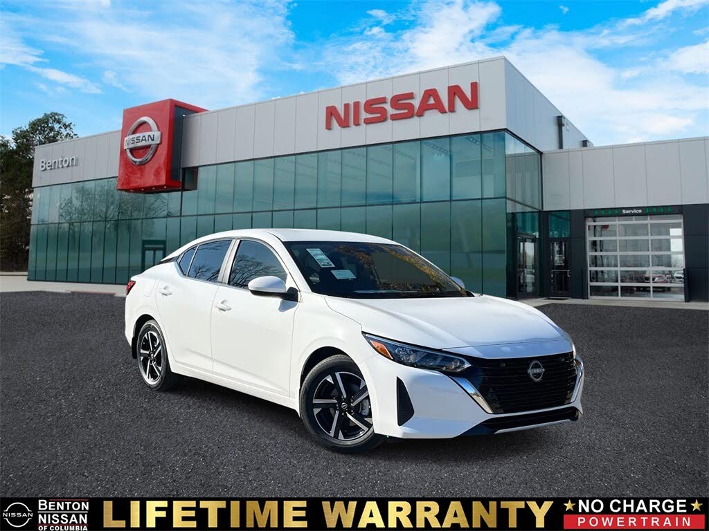 2025 Nissan Sentra SV FWD