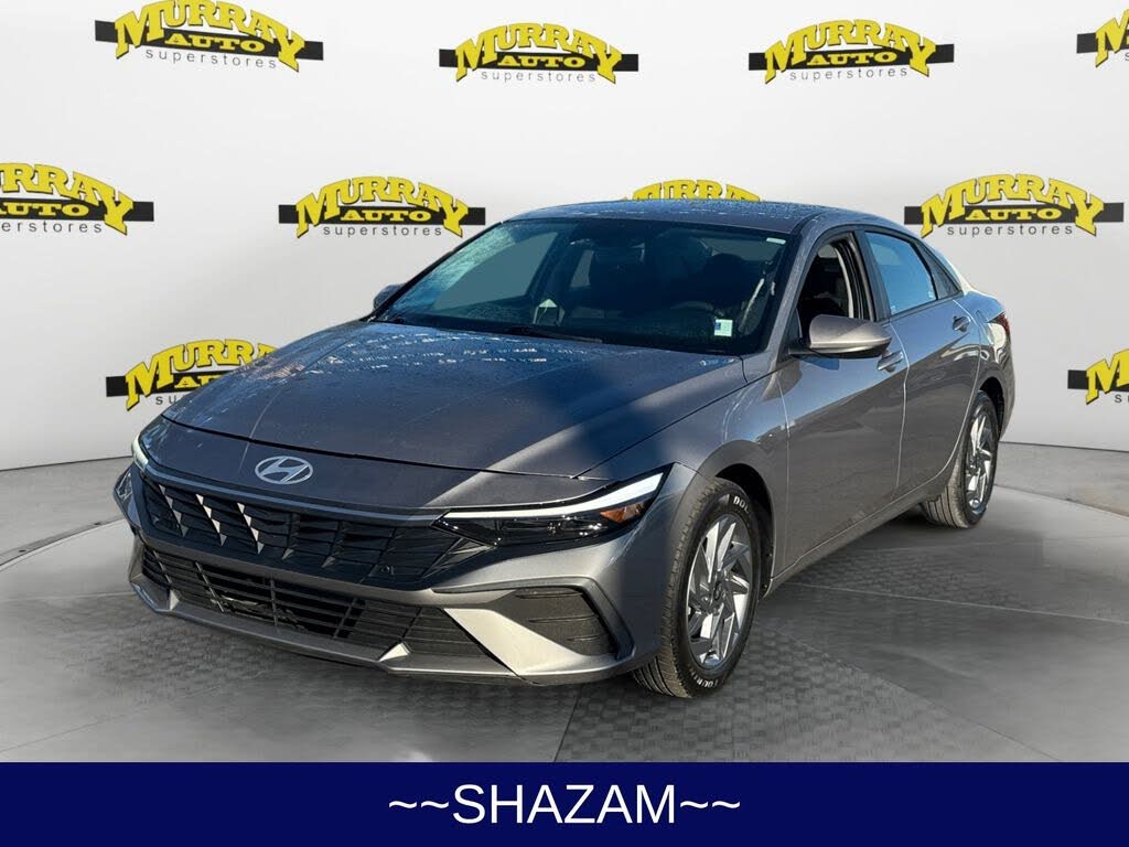 2024 Hyundai Elantra SEL FWD