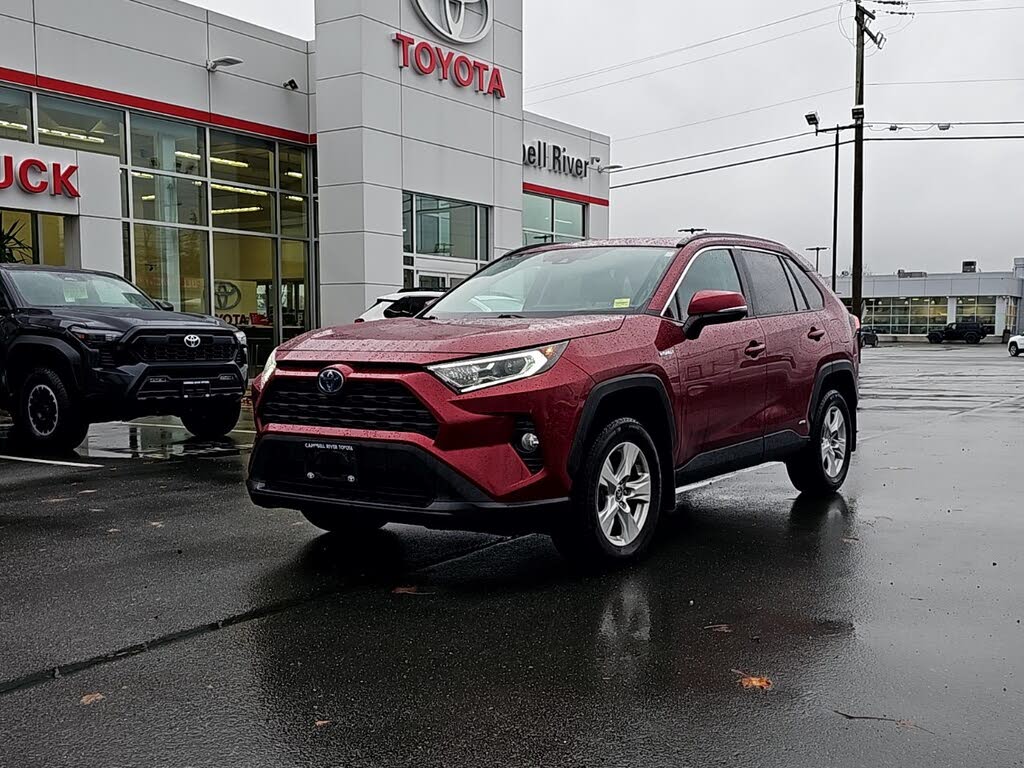 2021 Toyota RAV4 Hybrid XLE AWD