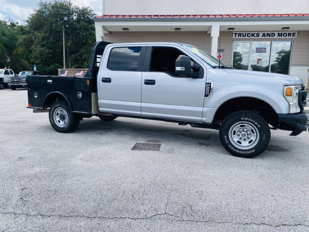 2022 Ford F-250 Super Duty XLT Crew Cab 4WD