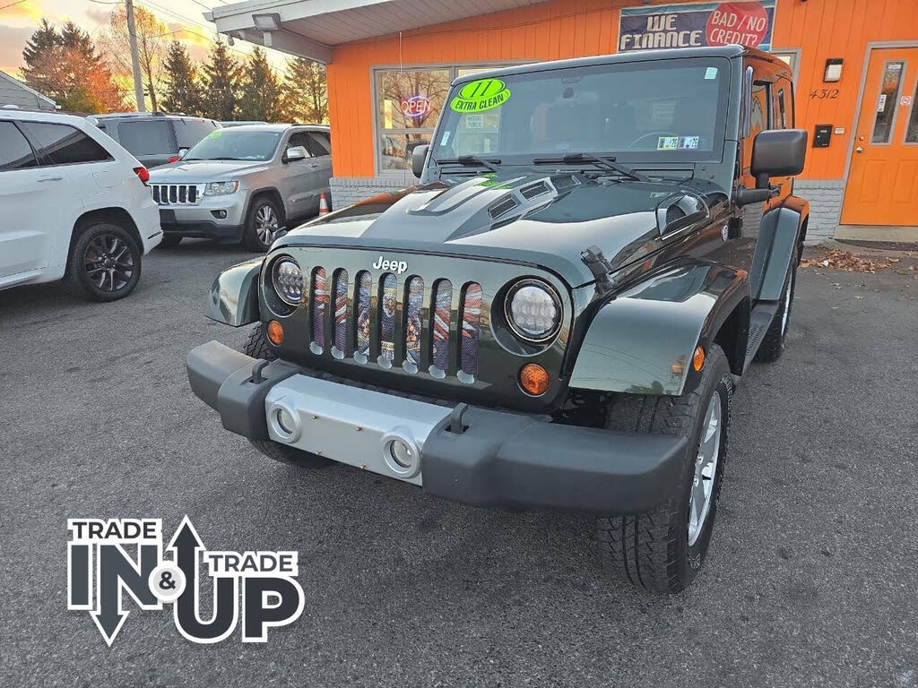 2011 Jeep Wrangler Sahara 4WD