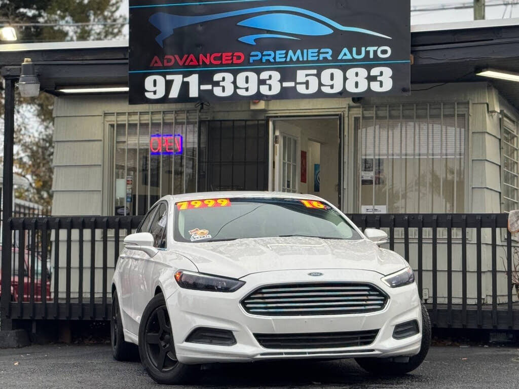 2016 Ford Fusion SE