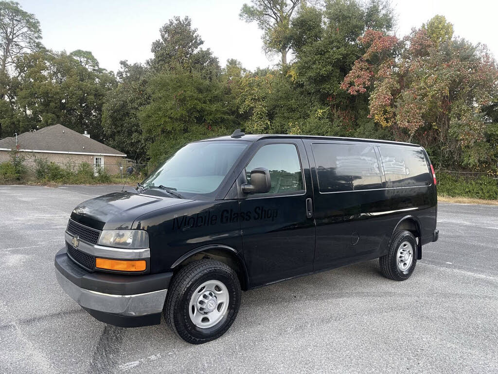2017 Chevrolet Express Cargo 2500 RWD