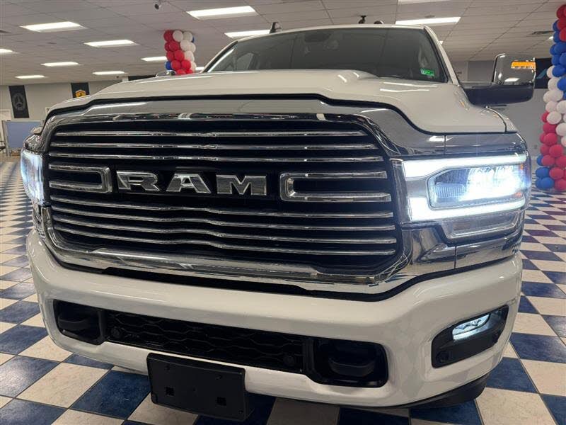 2024 RAM 2500 Laramie Crew Cab 4WD