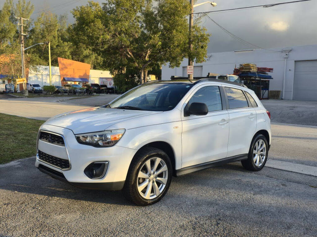 2013 Mitsubishi Outlander Sport SE