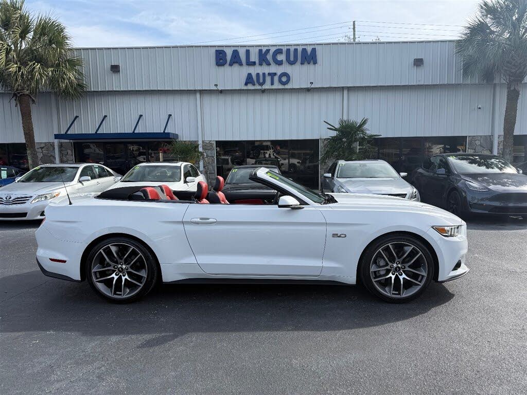 2017 Ford Mustang GT Premium Convertible RWD