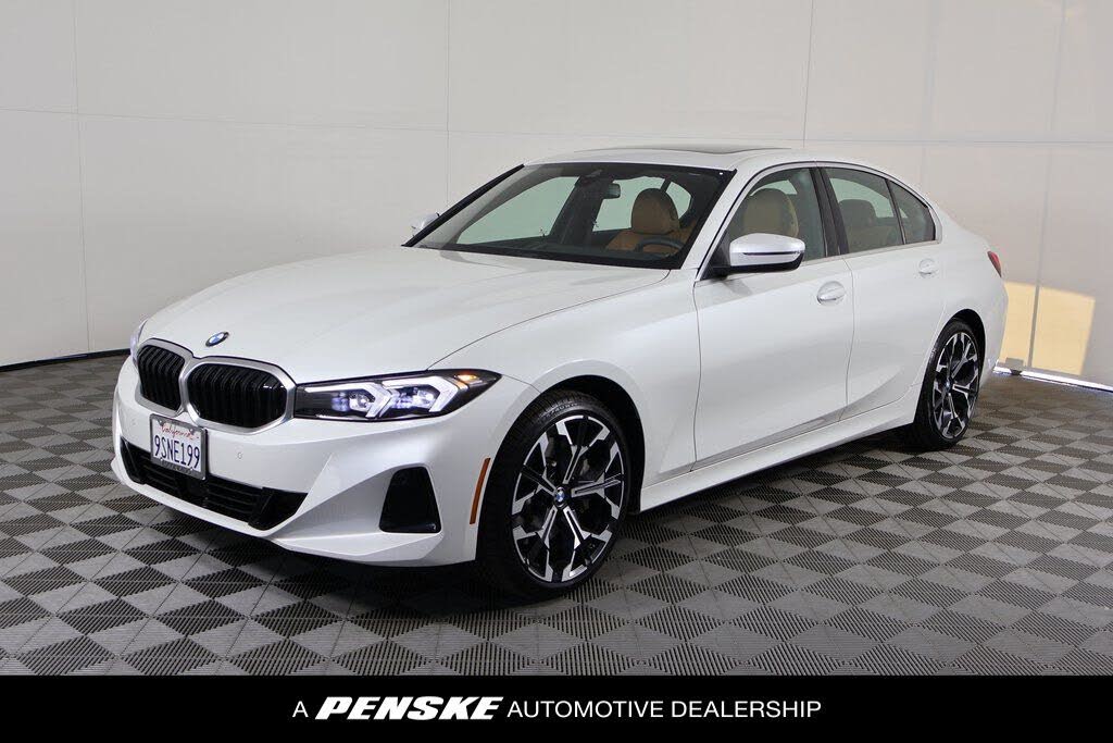 2025 BMW 3 Series 330i RWD