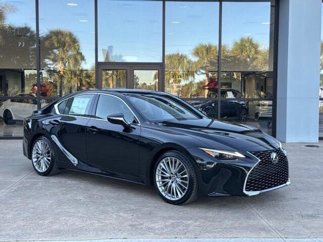 2025 Lexus IS 300 RWD