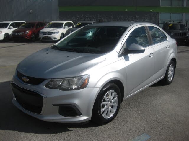 2017 Chevrolet Sonic LT Sedan FWD