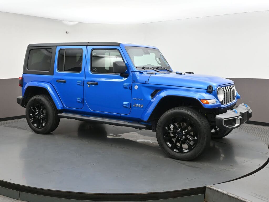 2024 Jeep Wrangler 4xe Sahara 4WD