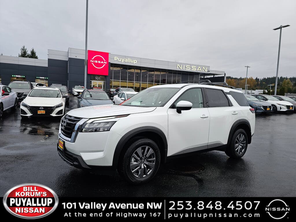 2025 Nissan Pathfinder SV 4WD